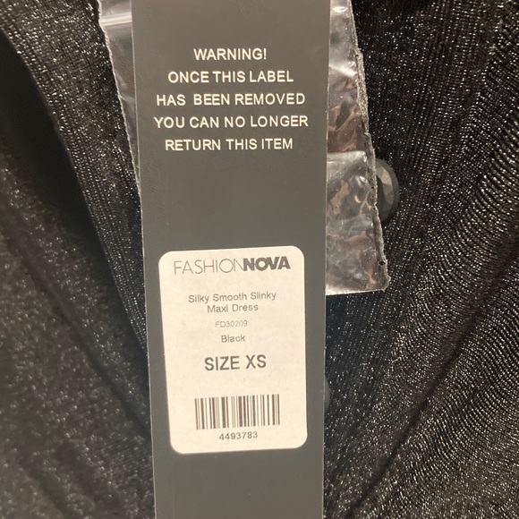 NWT Fashion Nova Silky Smooth Slinky Maxi Dress - Black size XS - Picture 2 of 4